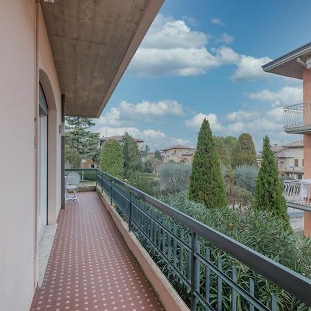 Aura Home Sirmione - 2 Bedrooms Apartment Zewnętrze zdjęcie