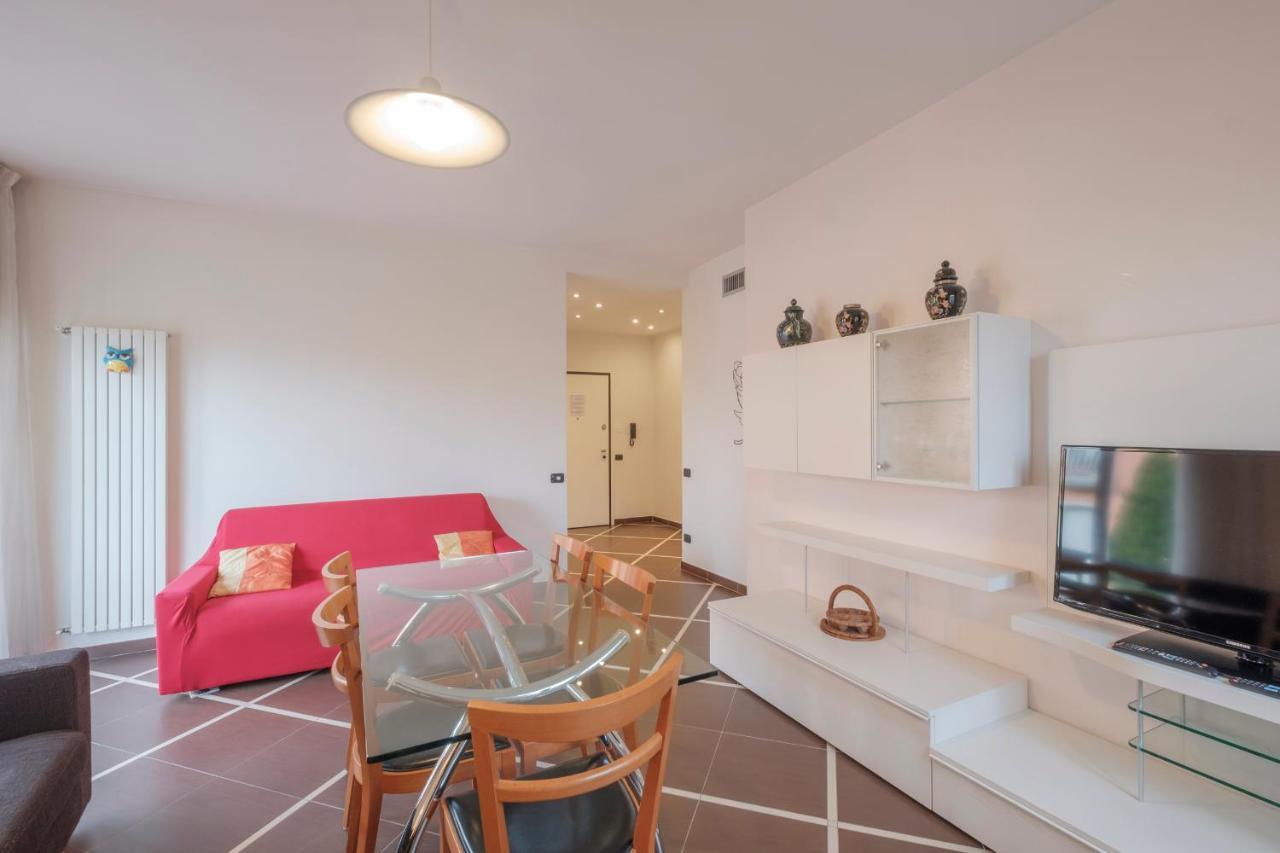 Aura Home Sirmione - 2 Bedrooms Apartment Zewnętrze zdjęcie