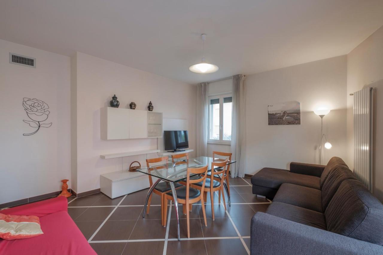 Aura Home Sirmione - 2 Bedrooms Apartment Zewnętrze zdjęcie